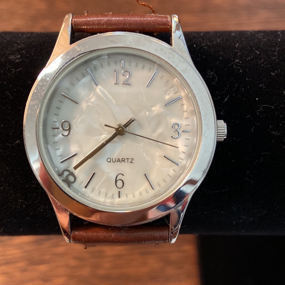 Brown leather band with Silver quartz watch